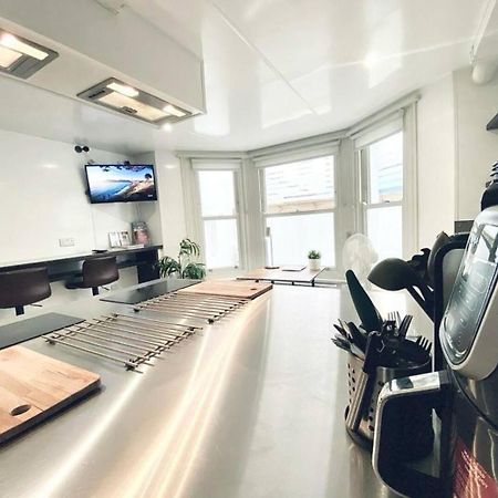 Apt 11 Seaside Serenity Chic Studio Steps To Beach Μπράιτον Εξωτερικό φωτογραφία